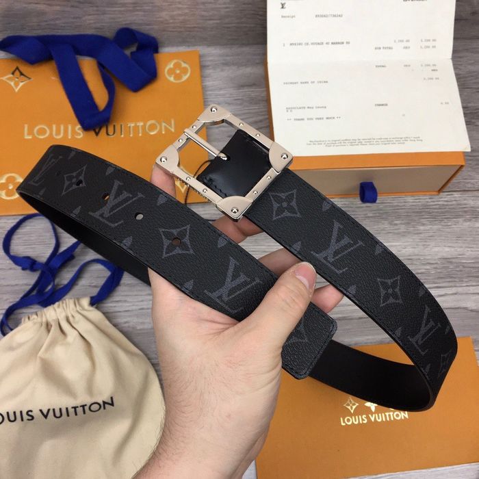 Louis Vuitton Belt 40MM LVB00033